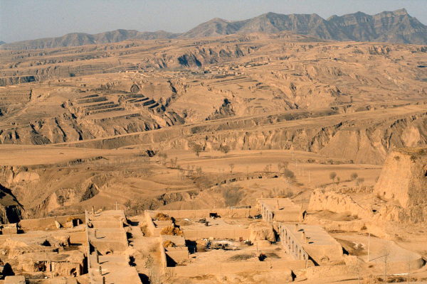 Loess landscape near Hunyuan, Datong, Shanxi Province, China; image courtesy of Till Niermann & Wikimedia Commons