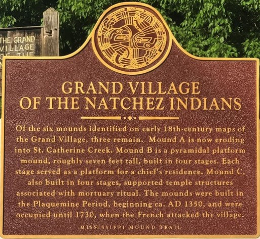 Historical marker information for the Grand Villge of the Natchez Indians; image courtesy of 'Loris565' and Wikimedia Commons