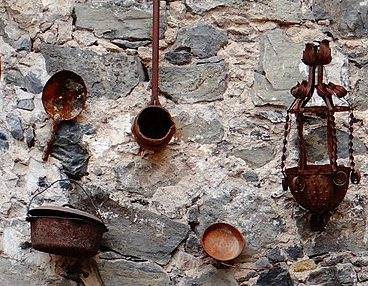 Work tools at an old hacienda in central Hidalgo state; image courtesy of 'Sevilla13M' via Wikimedia Commons
