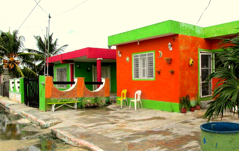 Rio Lagartos, Yucatan, colorful houses