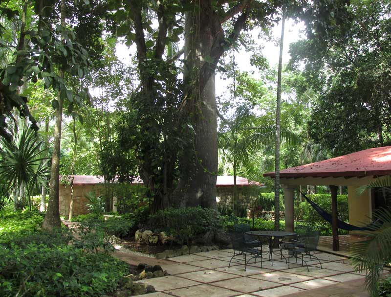 Hacienda Chichen, bungalows