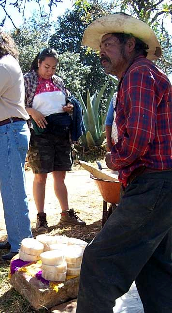 Maguey, Agave americana, selling sweet heart to eat