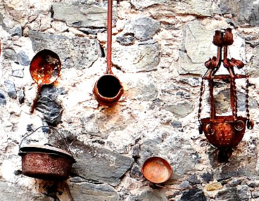 Work tools at an old hacienda in central Hidalgo state; image courtesy of 'Sevilla13M' via Wikimedia Commons